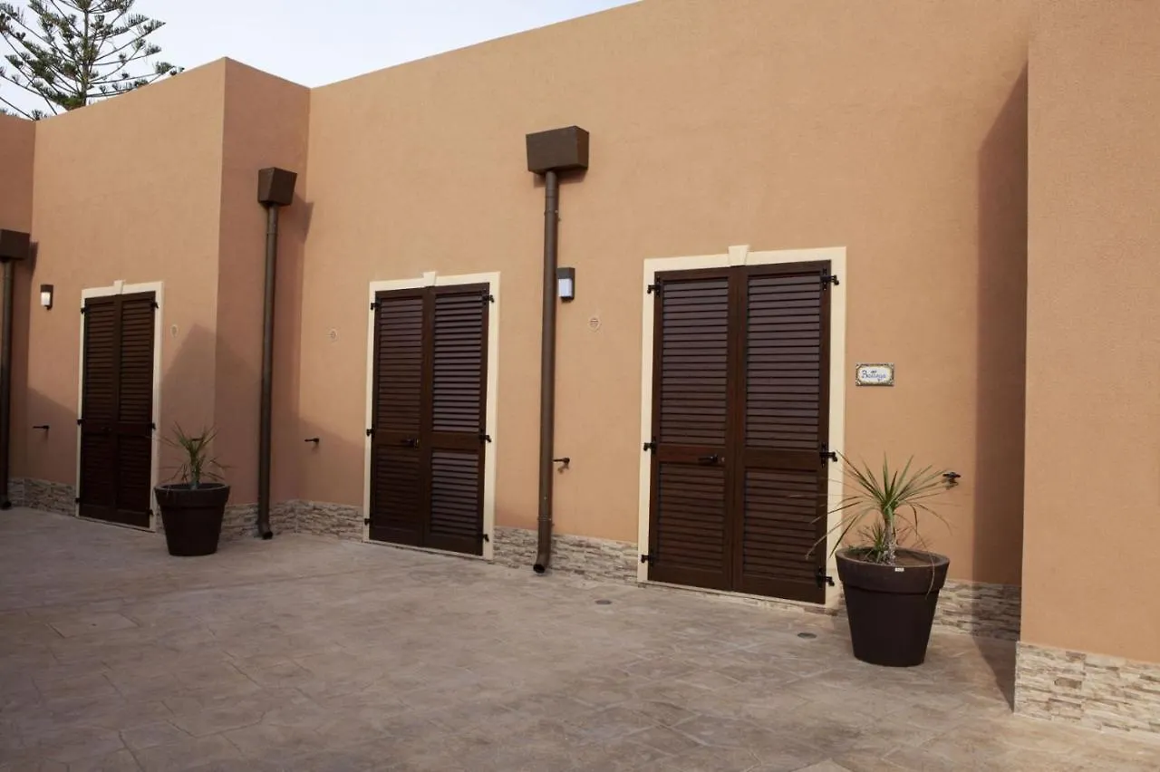Casa Vacanza Zu Ciano Marausa Italy