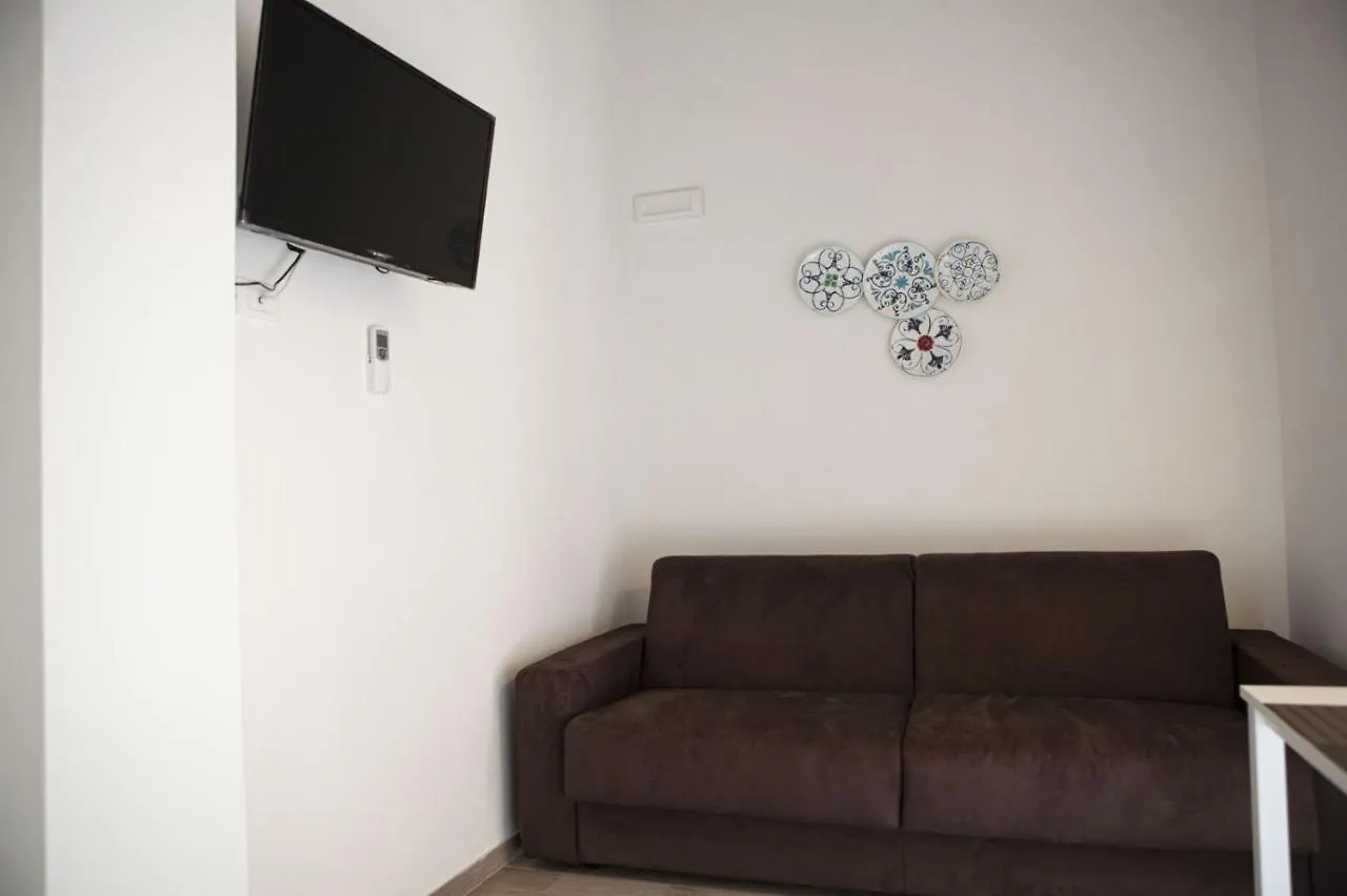 Casa Vacanza Zu Ciano Marausa Aparthotel