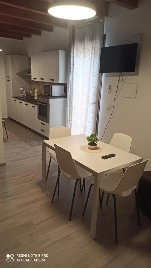 Casa Vacanza Zu Ciano Marausa Italy